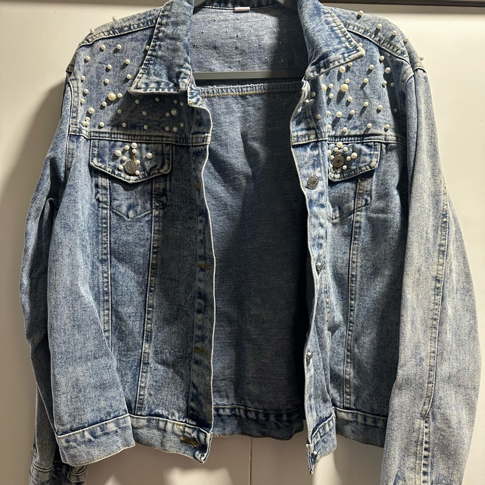 Women's XL Embroidered Pearl Denim Jean Jacket Coat